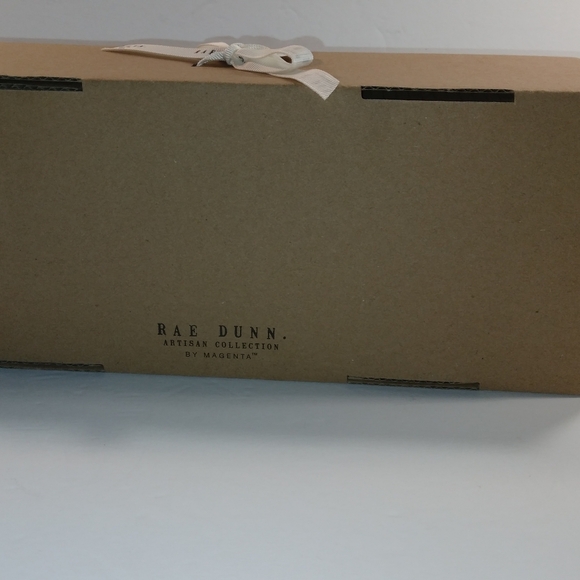 New in the box Rae Dunn Piglet Creamer and Sugar Set - Picture 8 of 10